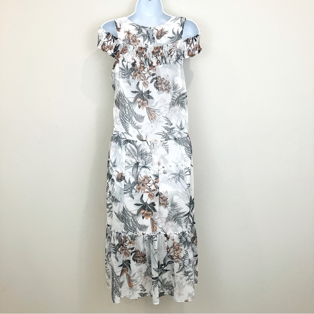 Chelsea28 Cold Shoulder Midi Dress - Picture 5 of 10